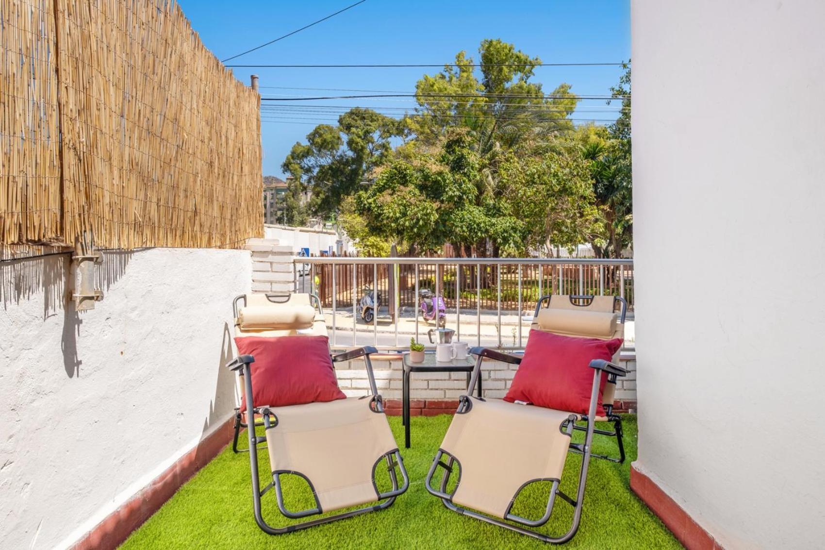Apartamento En La Playa Con Terraza Málaga Exterior foto