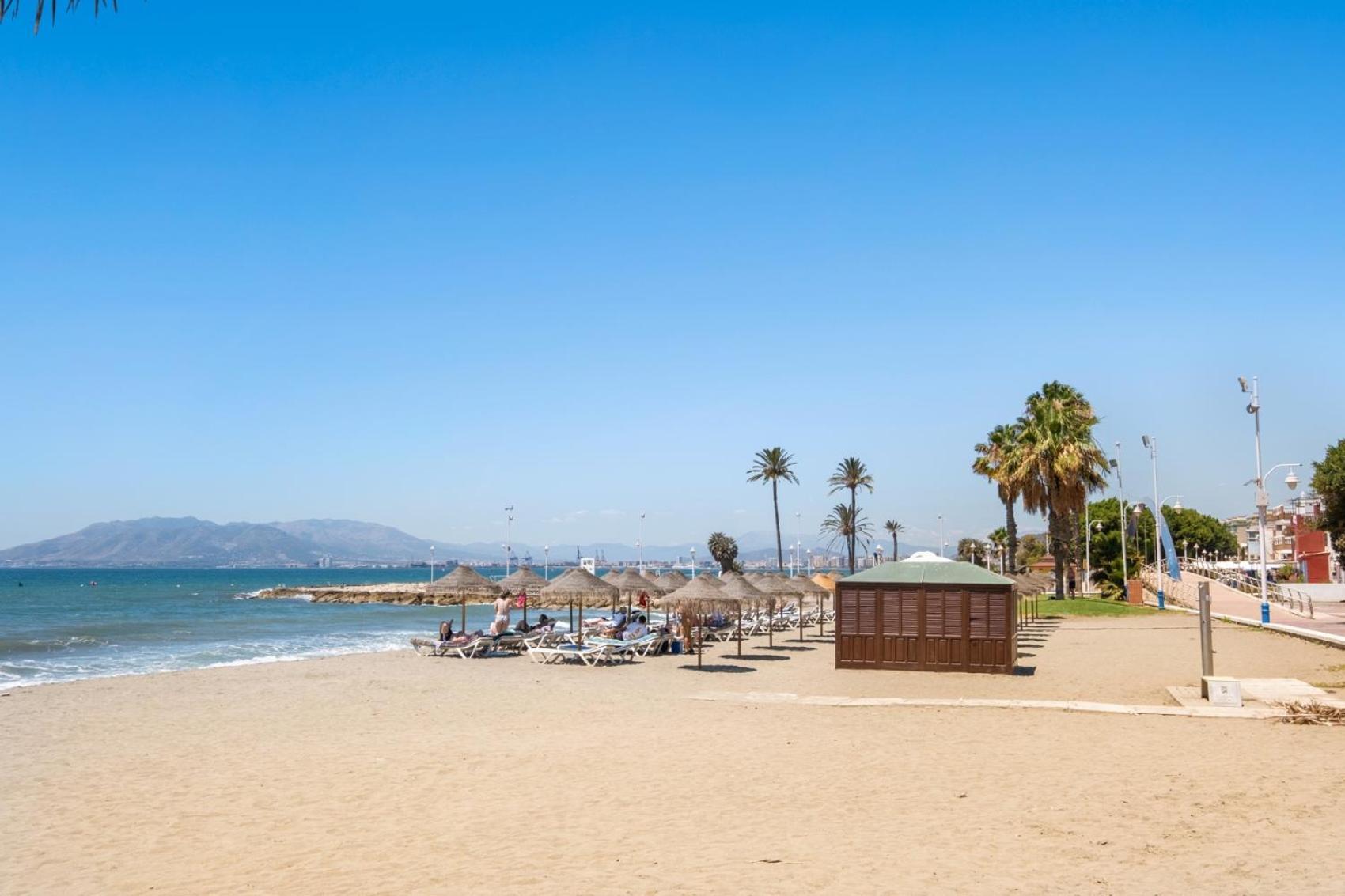 Apartamento En La Playa Con Terraza Málaga Exterior foto